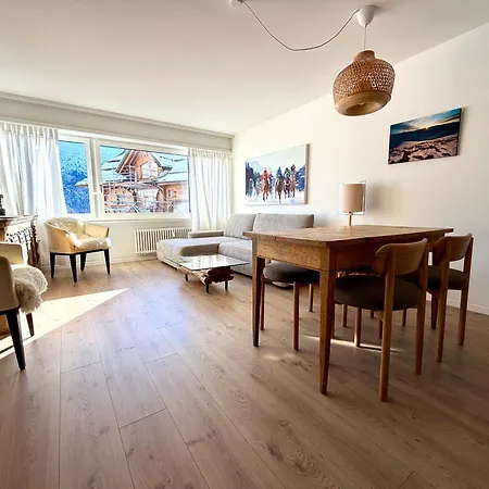 Tinus - 3 Min Walk To Lift Apartamento São Moritz