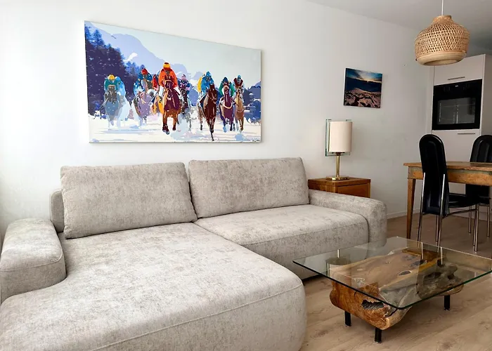 Tinus - 3 Min Walk To Lift Lejlighed